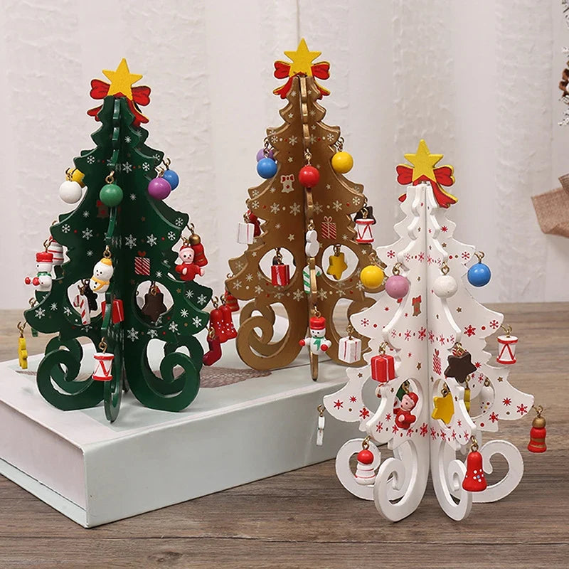 Small Wooden Christmas Tree for a Desk: Ideas and Gift Tips