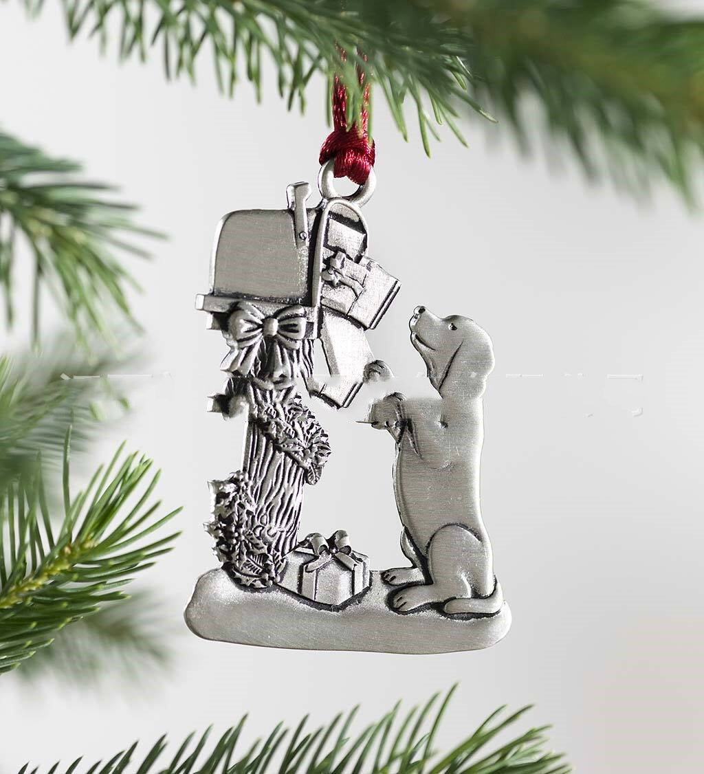 Tin Christmas Tree Ornament, 6cm Round